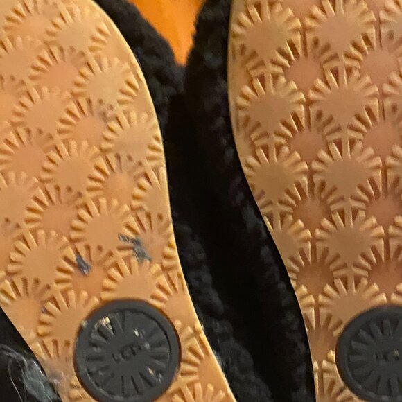 Ugg Sling Back Slippers Fuzzy Black - Picture 4 of 6